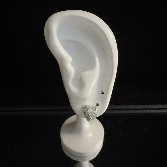 Beautiful 0.76ct Genuine Moissanite Heart Screwback Stud Earrings~New~Retail$249 - Picture 12 of 13